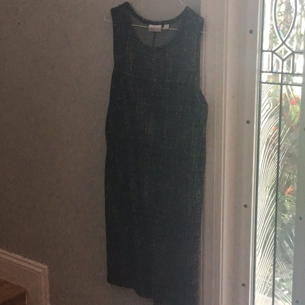 Dress no iron pull over head